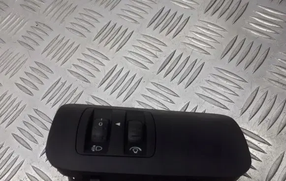 Renault Megane II Light switch 8200176061