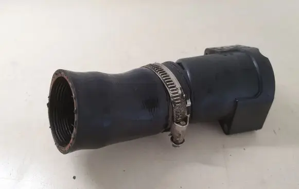 Seat Altea XL Turbo air intake inlet pipe/hose 03L131111J