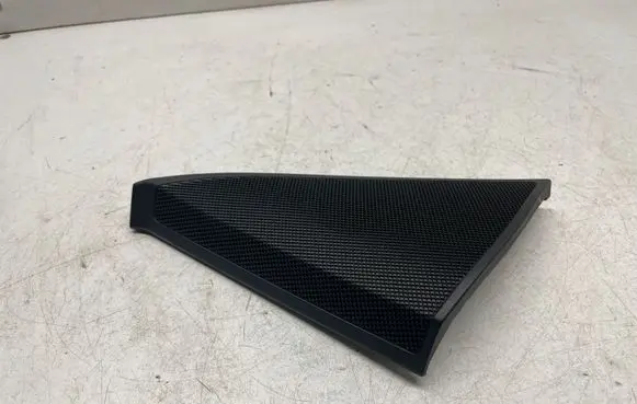 Mercedes-Benz C W204 Front door high frequency speaker A2047200148