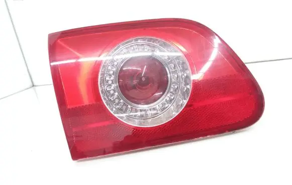Volkswagen PASSAT B6 Tailgate rear/tail lights 3C9945093