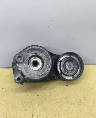 Mercedes-Benz CLK A209 C209 Generator/alternator belt tensioner 01552010001