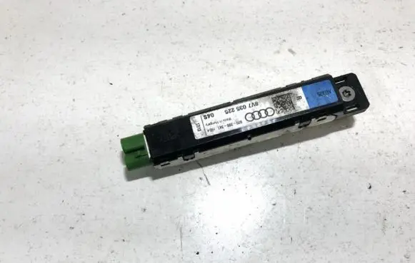 Audi A3 S3 8V Antenna control unit 8v7035225 920-286-341