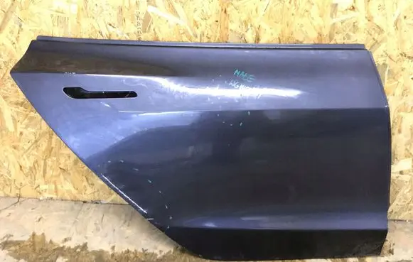 Tesla Model 3 Side sliding door 