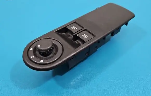 Renault Clio IV Electric window control switch 809611667R IMPRK1555505