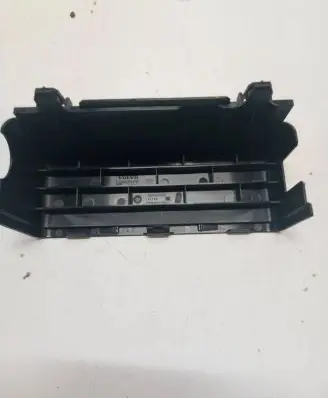 Volvo V40 Fuse box cover 30659177 C9Y1C2