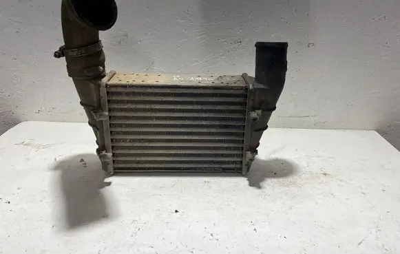 Audi A4 S4 B5 8D Intercooler air channel guide 058145805A LR01402007