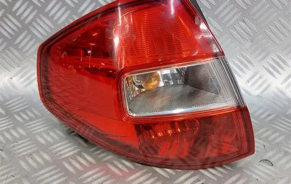 Renault Koleos I Rear/tail lights 26555-JY00