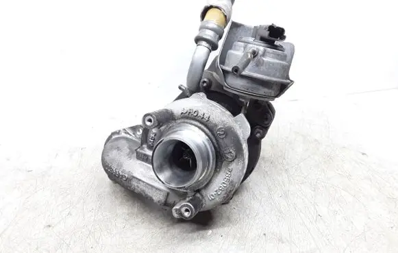 Volvo V40 Turbo 9686120680
