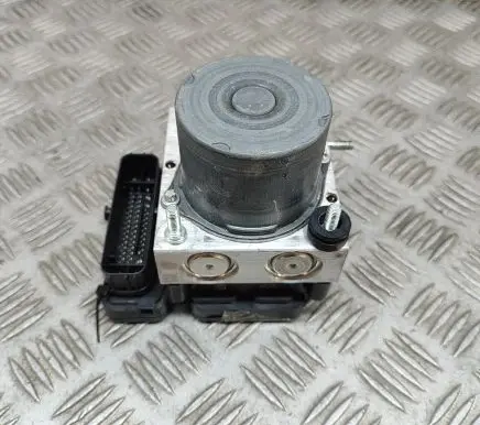 Peugeot 3008 II ABS Pump 9841523480 9827551180