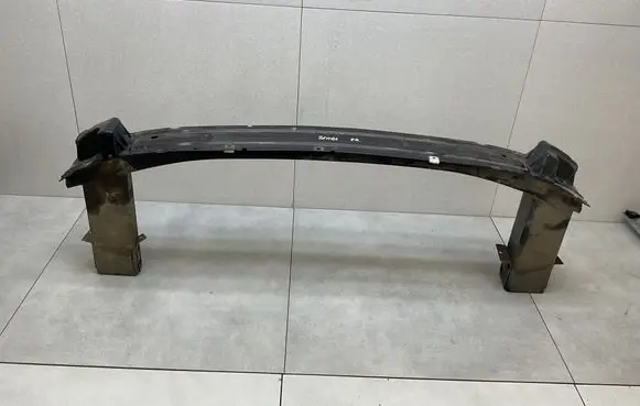 Opel Zafira C Front bumper cross member