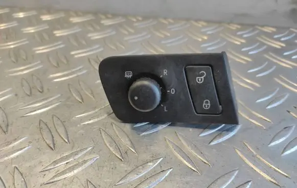 Volkswagen Touran I Electric window control switch 1T2959552F