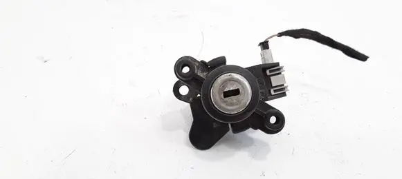 BMW 3 E46 Tailgate exterior lock 