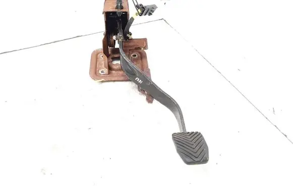 Fiat Freemont Clutch pedal 