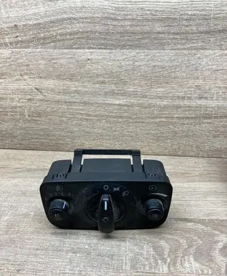 Ford Mondeo MK I Light switch 6G9T13A024AF 04066405