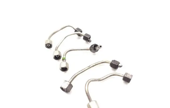 Ford Focus Fuel injector supply line/pipe 