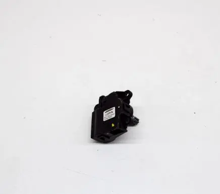 Tesla Model S Air flap motor/actuator D332CK8AA04