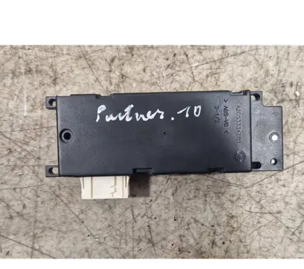 Peugeot Partner Bluetooth control unit module A2C53334285 0308169 9675359580