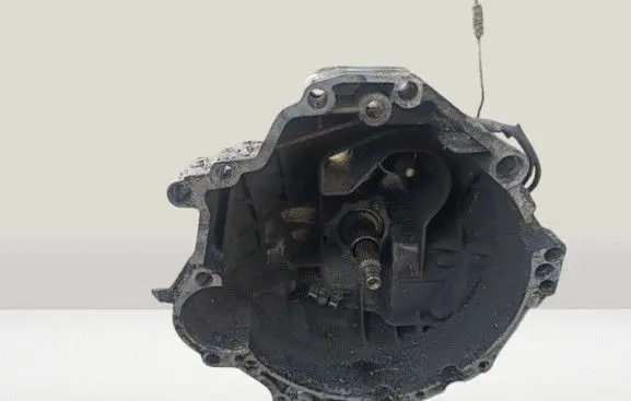 Audi A4 S4 B5 8D Manual 5 speed gearbox DHZ
