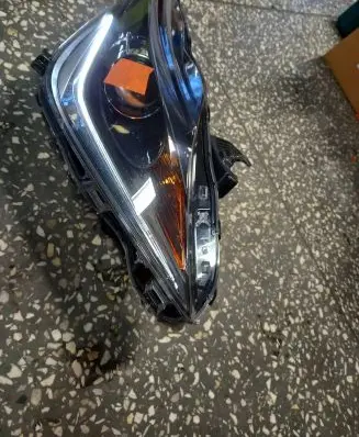 Toyota Aygo AB40 Headlight/headlamp