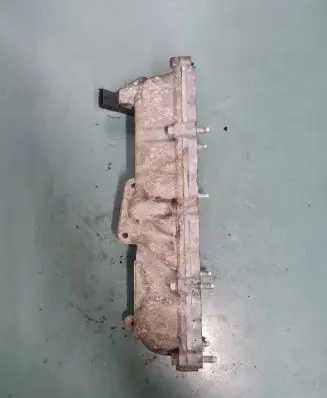 Opel Astra H Intake manifold 897313459