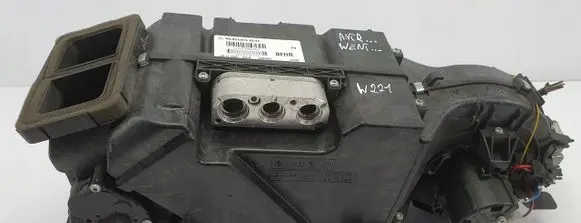 Mercedes-Benz S AMG W221 Interior heater climate box assembly 2218300262