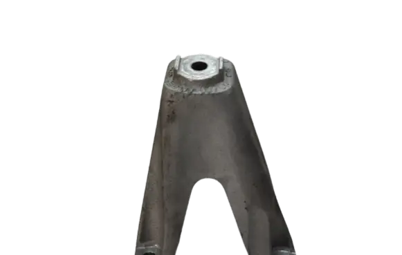 Audi A8 S8 D3 4E Engine mounting bracket 4E0199307BH