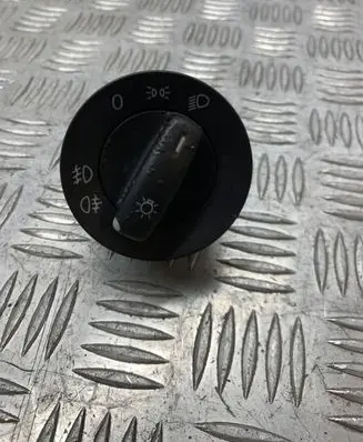 Volkswagen Golf VI Light switch 1K0941431C