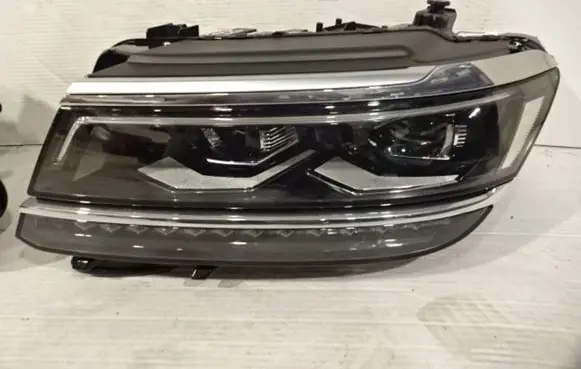 Volkswagen Tiguan Allspace Headlight/headlamp