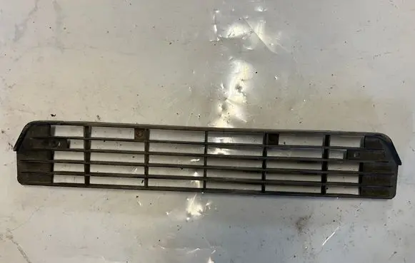 Hyundai Galloper Front bumper lower grill HR650780