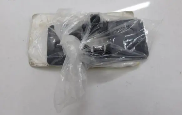Tesla Model Y Front parking sensor holder (PDC) 1501434-00-A