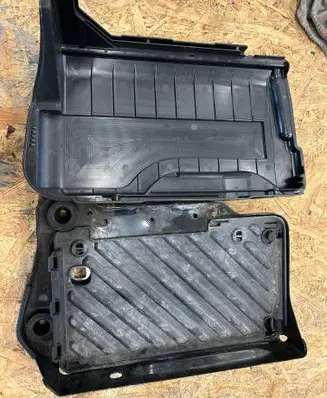 Mercedes-Benz CLA C117 X117 W117 Battery tray A2465460078 26511005
