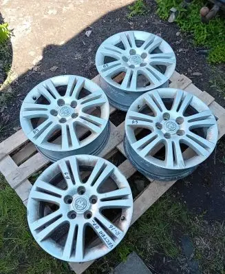 Opel Vectra C R16 alloy rim 