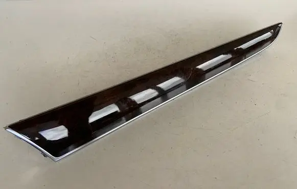 Audi Q5 SQ5 Front door trim bar 8R0867409B 8R0867409B1B4