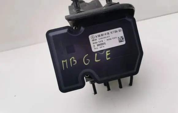 Mercedes-Benz GLE (W166 - C292) ABS Pump A1669014106 109260155