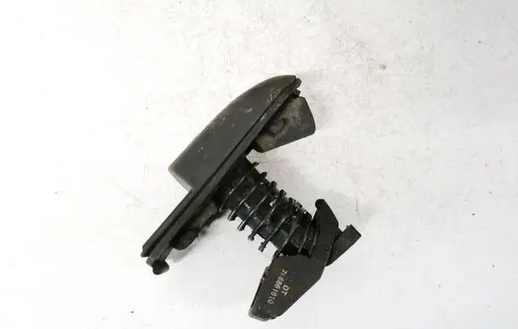 Peugeot 3008 I Front door lock (next to the handle) 798861610