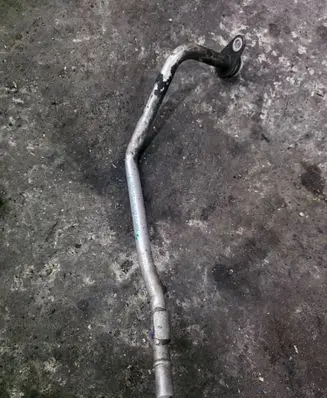 Mini Cooper Countryman R60 Engine coolant pipe/hose 8606015
