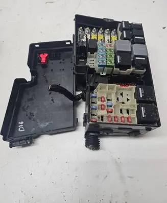 Ford Kuga I Fuse box set 9M5T14A067CA 3005111 5B0W80107