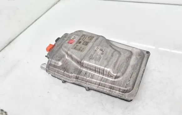 Porsche Taycan 9J1 Auxiliary pre-heater (Webasto) 9J1963507E