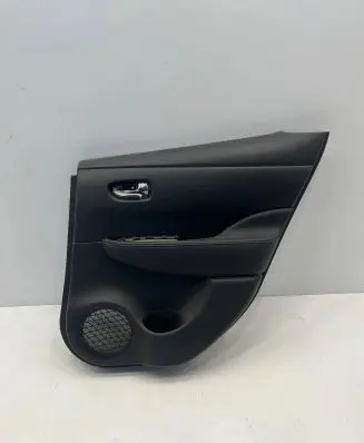 Nissan Leaf II (ZE1) Rear door card panel trim