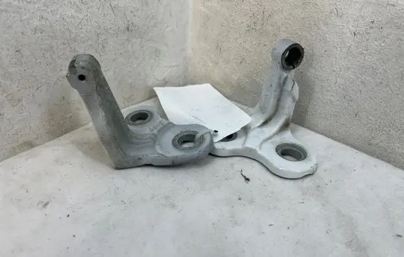 Jaguar XE Front door lower hinge CPLA228A64AE CPLA228A56AD