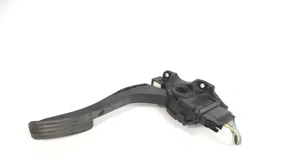 Audi A4 S4 B9 8W Accelerator throttle pedal 8X239F823AB