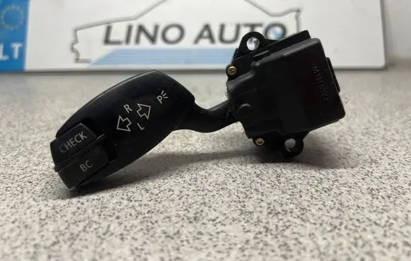 BMW 5 E60 E61 Indicator stalk 6924103