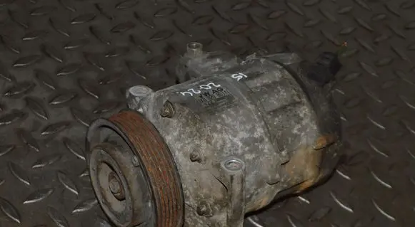Audi TT TTS Mk2 Air conditioning (A/C) compressor (pump) 1K0820803N
