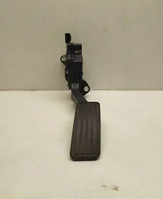 Subaru Forester SH Accelerator throttle pedal 36010AG140 02M11000671