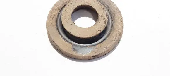 Skoda Octavia Mk2 (1Z) Front coil spring rubber mount 1k0512149b