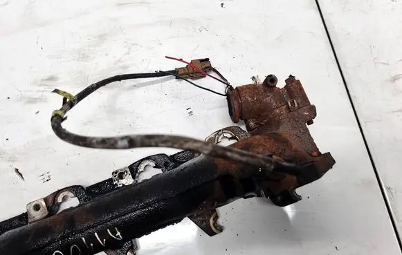 Suzuki Grand Vitara II Exhaust gas temperature sensor 