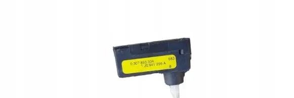 Volkswagen Caddy Headlight level adjustment motor 0307853304
