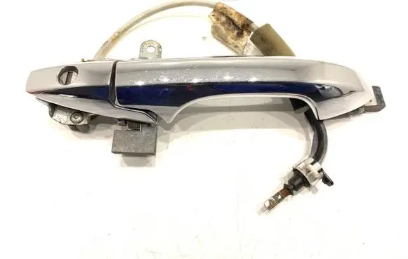 Honda CR-V Front door exterior handle
