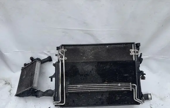 Porsche Cayenne (9PA) Coolant radiator