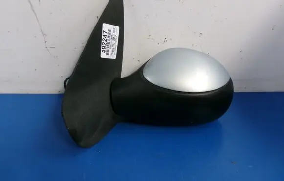 Peugeot 206 CC Front door electric wing mirror